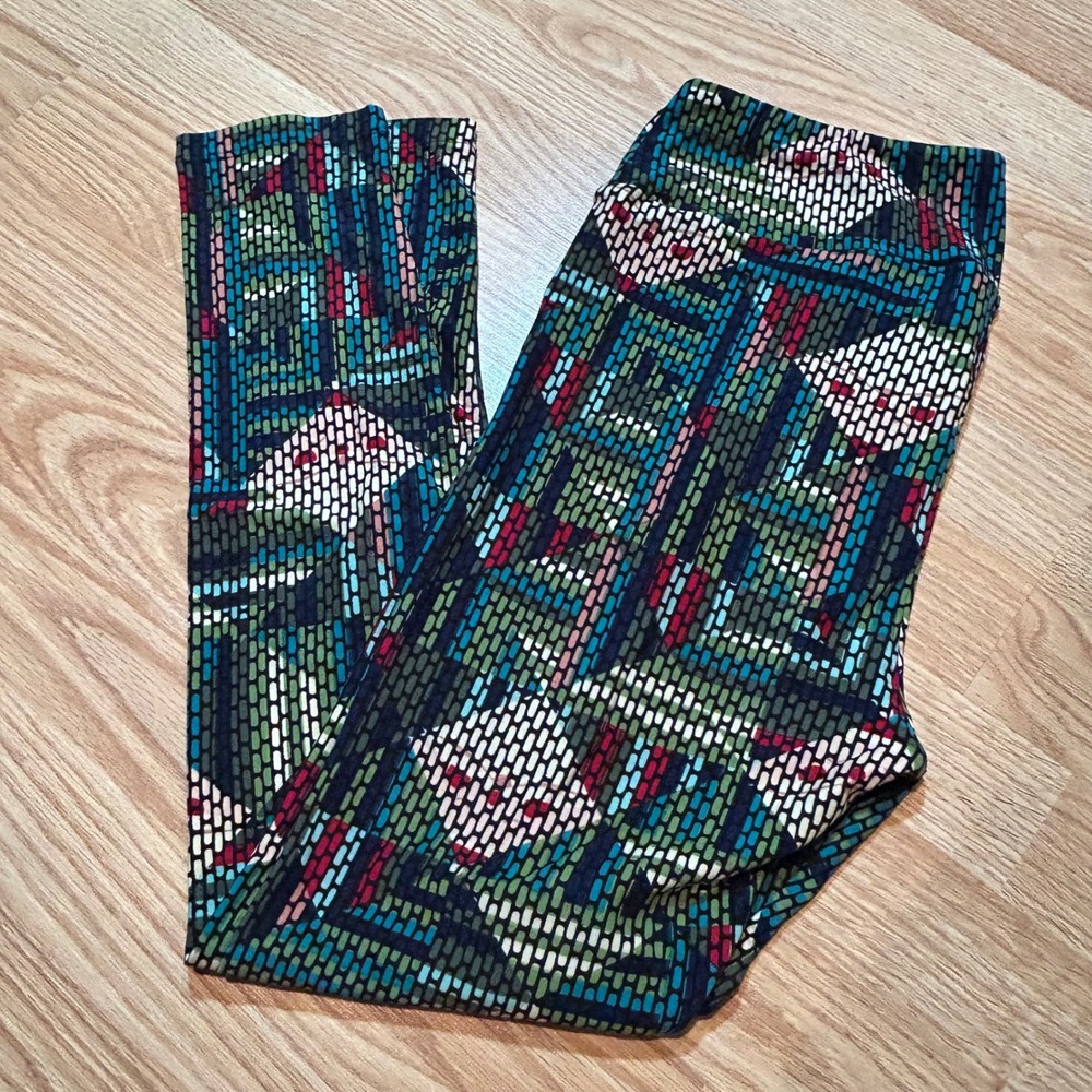 LuLaRoe Tall Curvy Leggings green blue Multi Color Pattern‎
